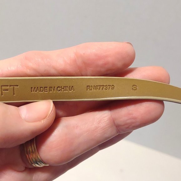 LOFT Gold Shimmer Slim Belt with Bow - Picture 8 of 8